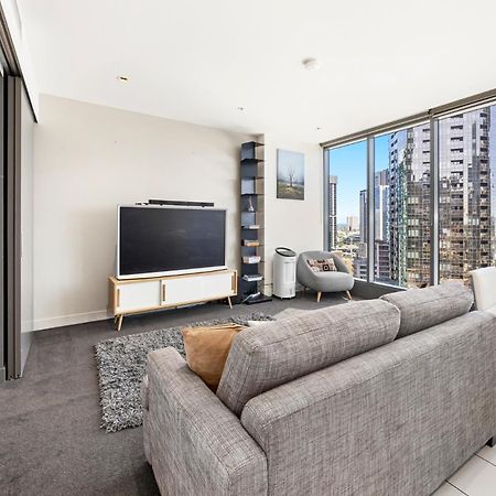 Luxury Designer Suite In Most Prestigious Location In Ville de Melbourne Extérieur photo